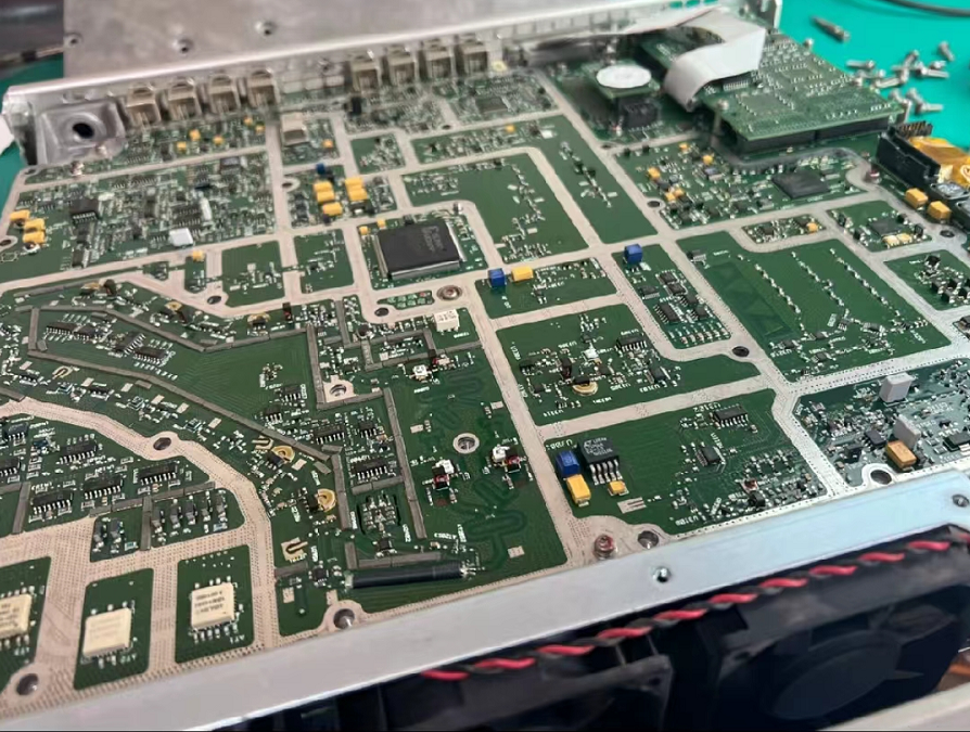 63d5cb652b6e6.png 維修信號源N5182A 2.png