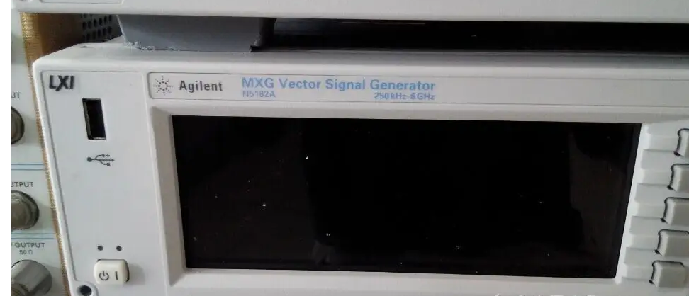 6525ef6aac059.png 信號源N5182A 2 (1).png